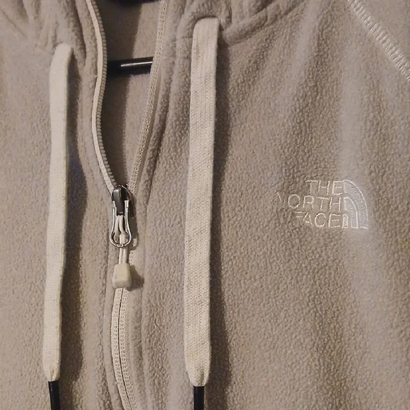 The North Face Cream Women's Sweater - Picture 3 of 4